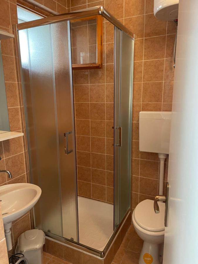 Apartmani Isabella - Ilda Radonic Jelsa  Kültér fotó