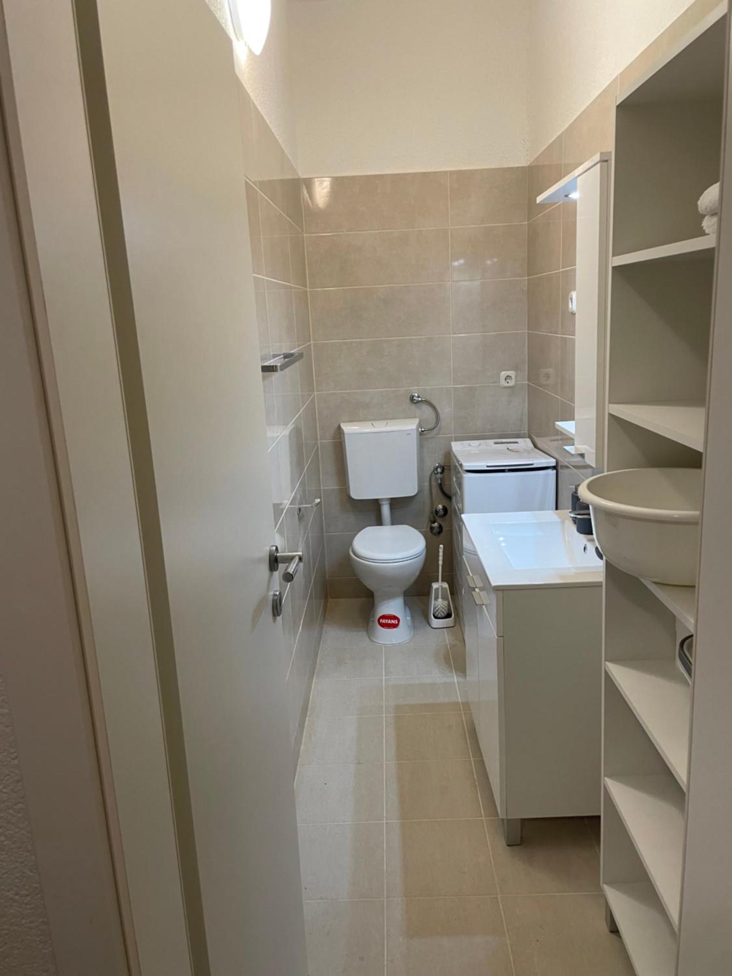 Apartmani Isabella - Ilda Radonic Jelsa  Kültér fotó