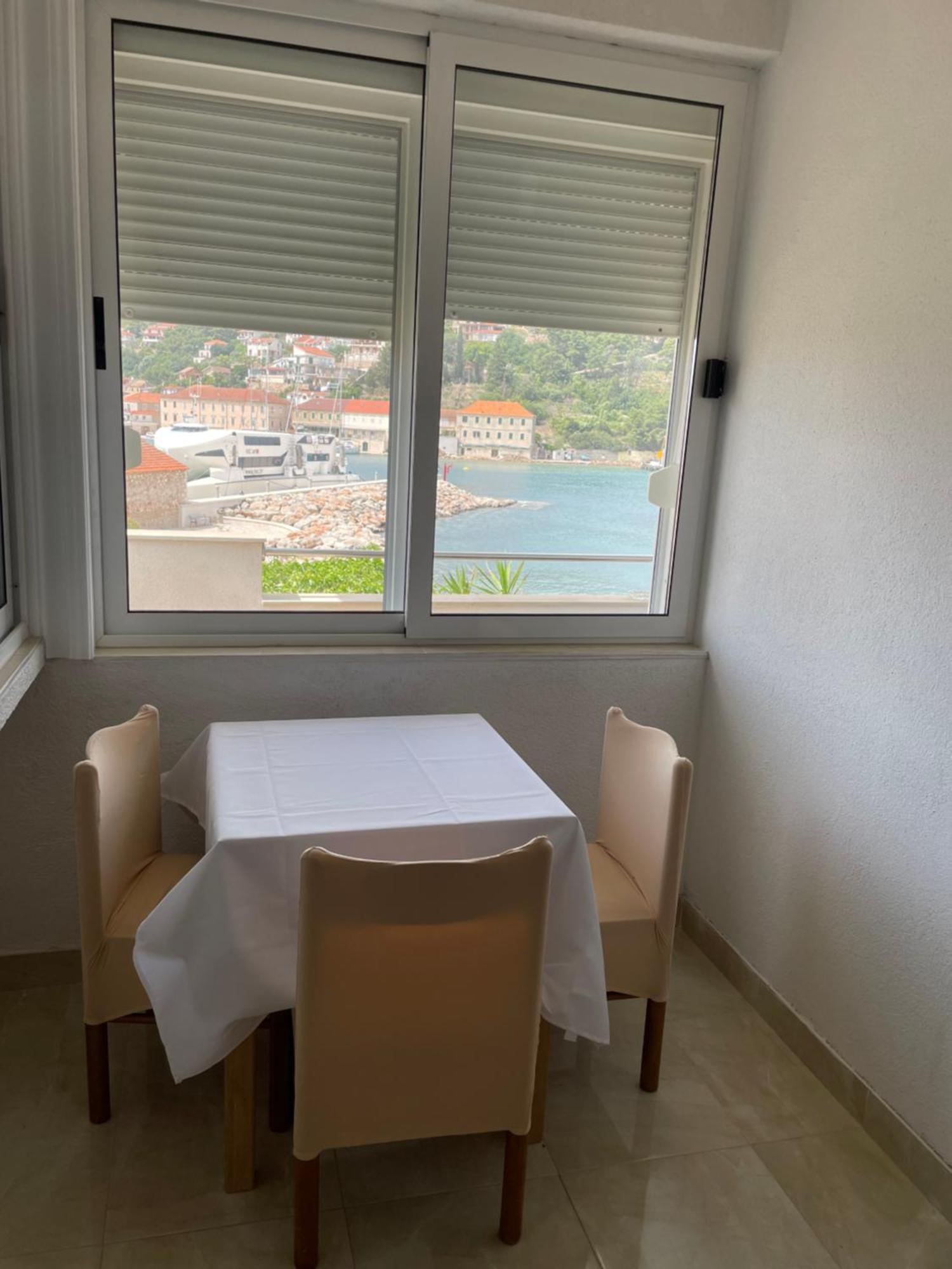 Apartmani Isabella - Ilda Radonic Jelsa  Kültér fotó