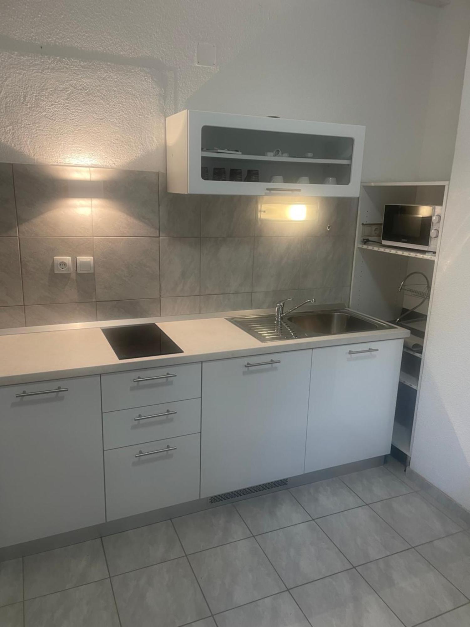 Apartmani Isabella - Ilda Radonic Jelsa  Kültér fotó