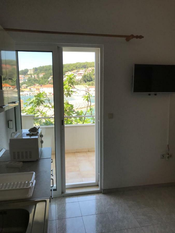 Apartmani Isabella - Ilda Radonic Jelsa  Kültér fotó